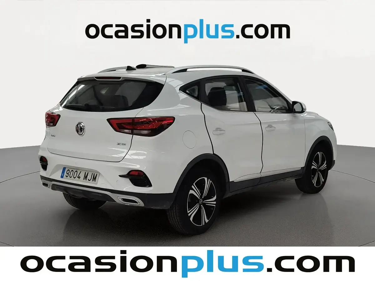 Usado MG ZS Comfort 106 CV (77 kW) 2023 Blanco SUV