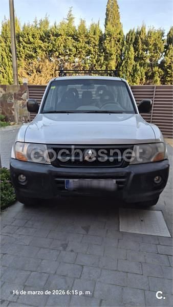 Usado Mitsubishi Montero 160 CV (117 kW) 2003 Gris / plata SUV