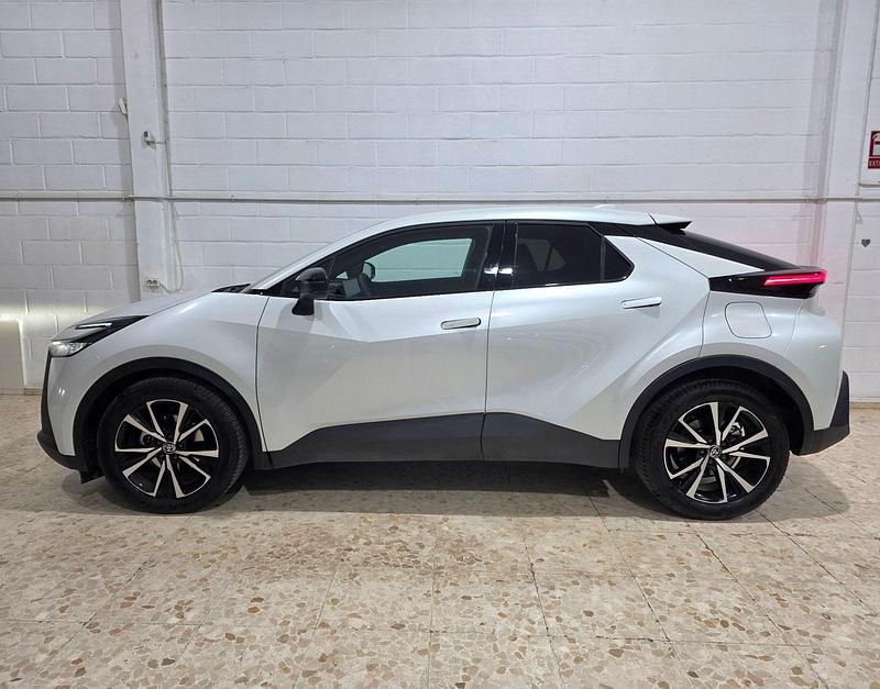 Usado Toyota C-HR Advance 140 CV (102 kW) 2024 Blanco SUV