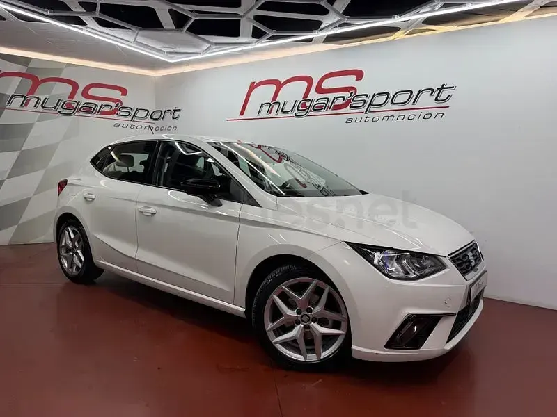 Usado Seat Ibiza FR 115 CV (84 kW) 2019 Blanco Utilitario