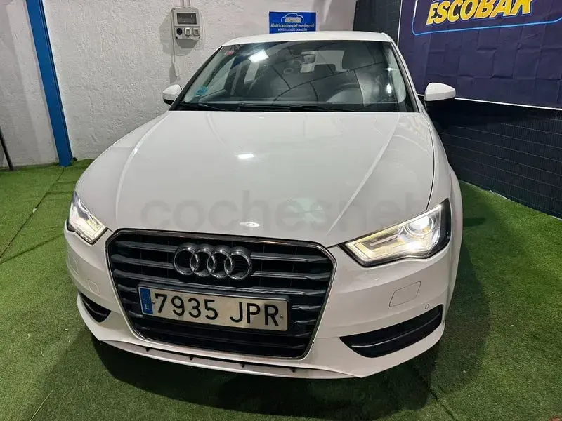 Usado Audi A3 Design 150 CV (110 kW) 2016 Blanco Berlina