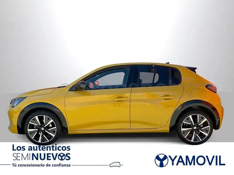 Usado Peugeot 208 GT-line 100 CV (73 kW) 2020 Amarillo Utilitario