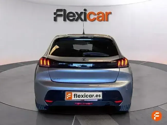 Usado Peugeot 208 Active 100 CV (73 kW) 2020 Gris Utilitario