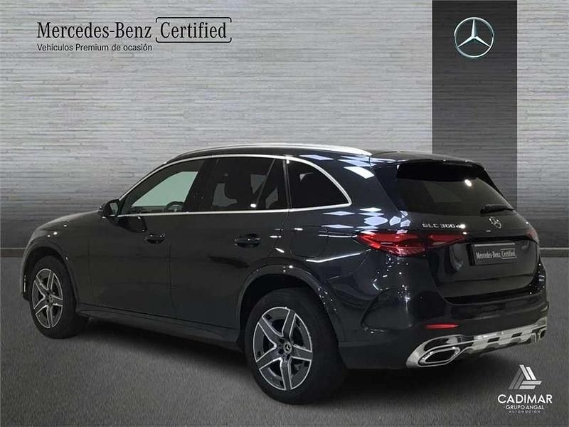 Usado Mercedes GLC300e 333 CV (244 kW) 2023 SUV
