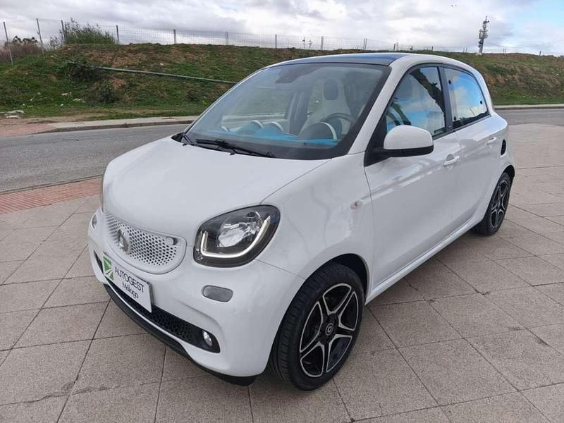 Usado Smart ForFour Proxy 71 CV (52 kW) 2015 Blanco Utilitario