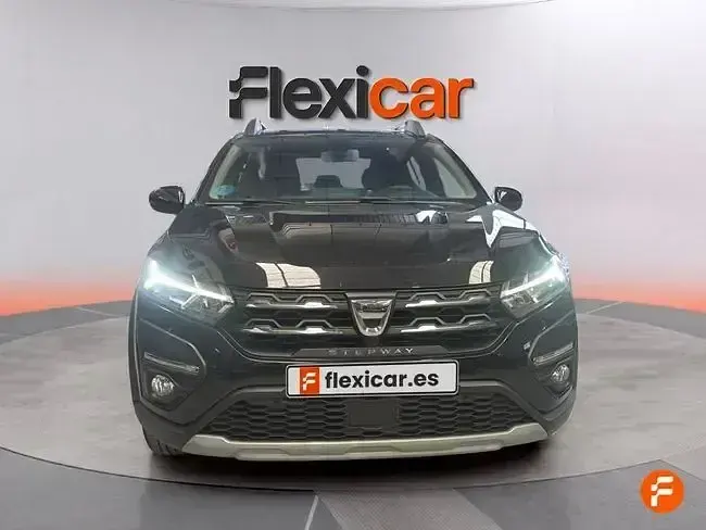 Usado Dacia Sandero Comfort 101 CV (74 kW) 2022 Negro