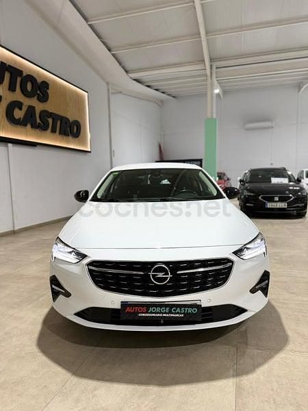 Usado Opel Insignia Business 122 CV (89 kW) 2022 Blanco Berlina