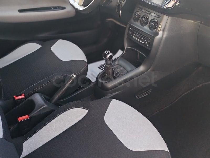 Usado Citroën C1 PureTech 82 CV (60 kW) 2017 Blanco Utilitario