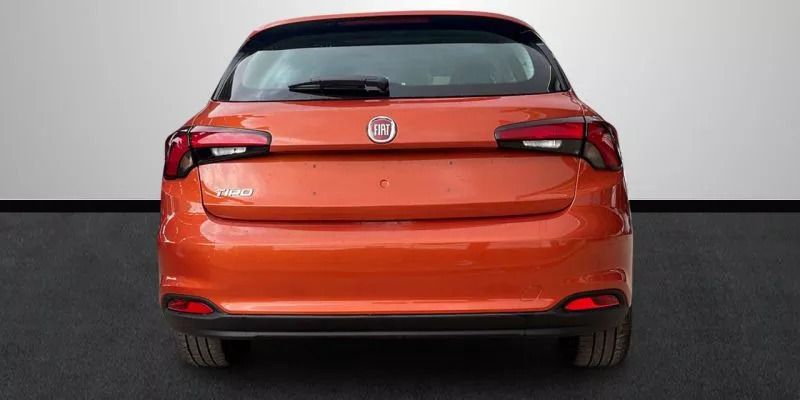 Usado Fiat Tipo 132 CV (97 kW) 2024 Blanco Berlina