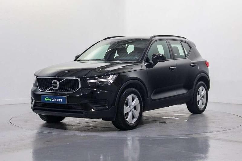 Usado Volvo XC40 Momentum 129 CV (94 kW) 2021 Negro SUV