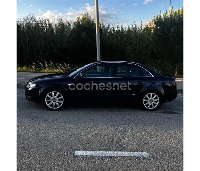 Usado Audi A4 S-Line 140 CV (102 kW) 2007 Negro Berlina