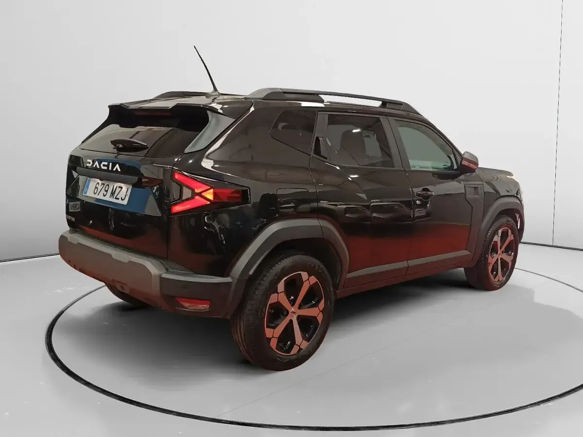 Usado Dacia Duster Journey 131 CV (96 kW) 2024 Gris SUV