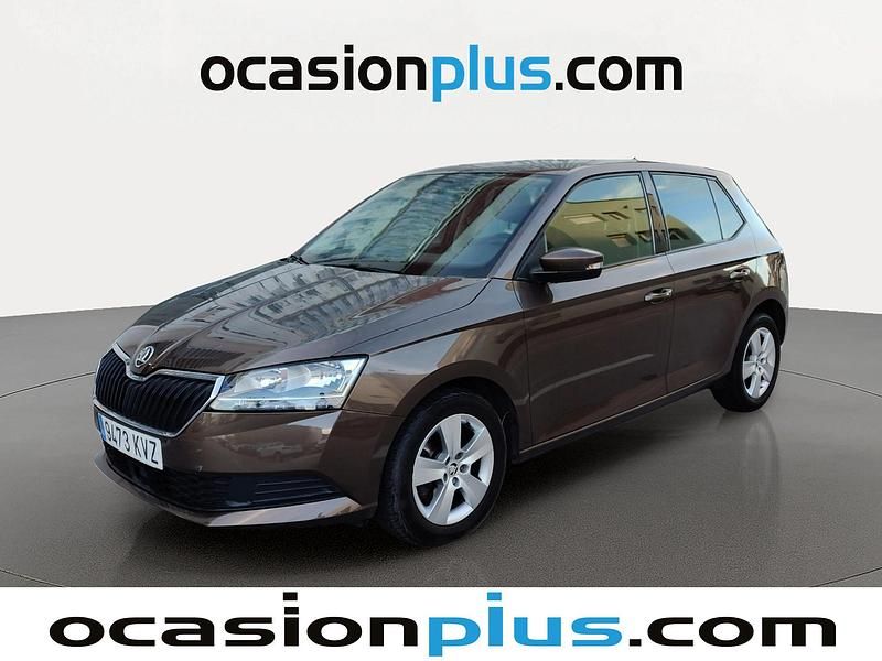 Usado Skoda Fabia 110 CV (80 kW) 2019 Marrón Utilitario