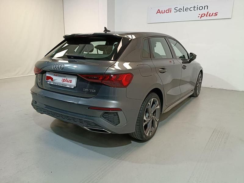 Usado Audi Q3 S-Line 150 CV (110 kW) 2021 Gris SUV
