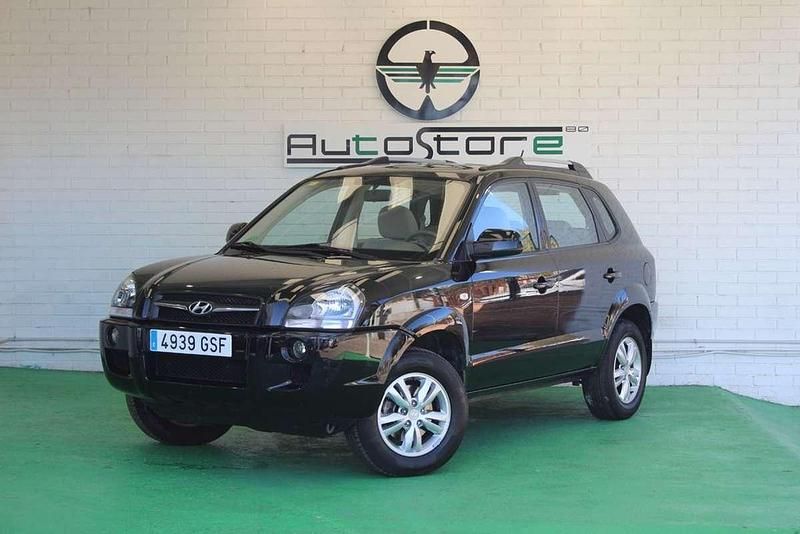 Negro Usado 2009 Hyundai Tucson Classic SUV | 9500 € (Un poco caro) - Imagen 1/4