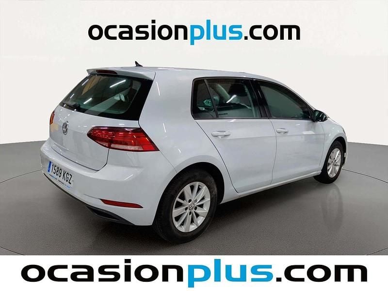 Usado VW Golf VII Edition 110 CV (80 kW) 2018 Gris plata Utilitario