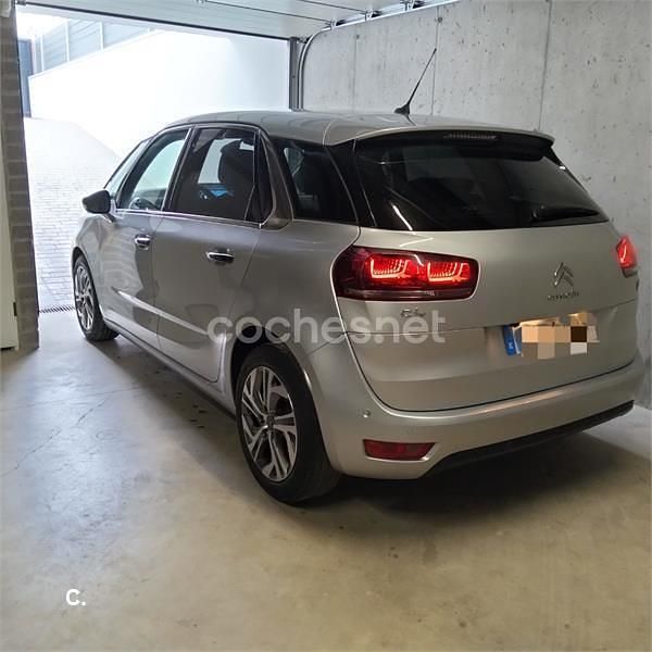 Usado Citroën C4 Picasso Intensive 115 CV (84 kW) 2013 Gris / plata Monovolumen