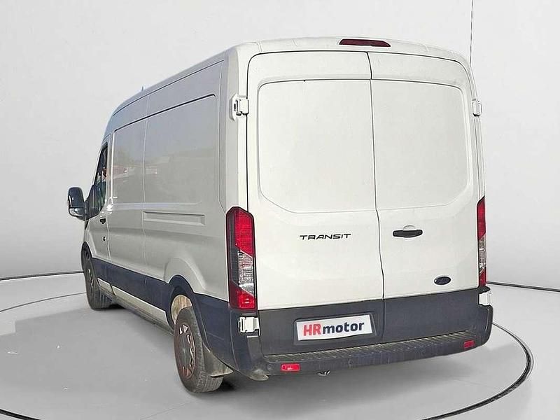 Usado Ford Transit Trend 131 CV (96 kW) 2022 Blanco Van
