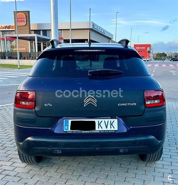 Usado Citroën C4 Feel 82 CV (60 kW) 2014 Violeta / lila Berlina