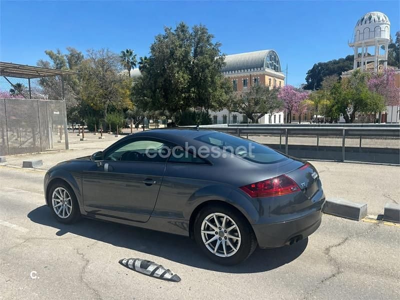 Usado Audi TT 200 CV (147 kW) 2007 Gris / plata Coupe