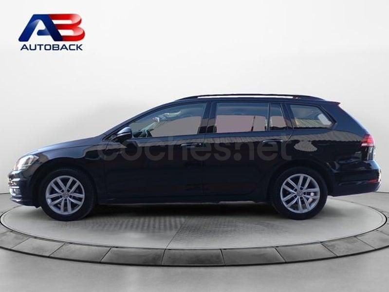 Usado VW Golf VII Business 115 CV (84 kW) 2019 Negro Familiar