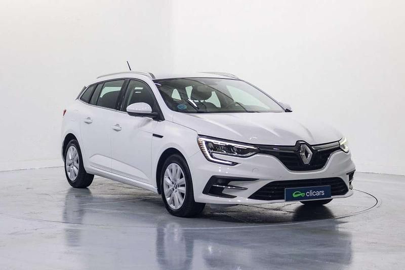 Usado Renault Mégane GrandTour Business 116 CV (85 kW) 2022 Blanco Familiar