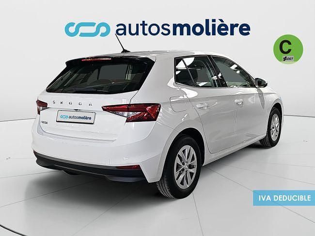 Usado Skoda Fabia Ambition 80 CV (58 kW) 2022 Blanco Utilitario