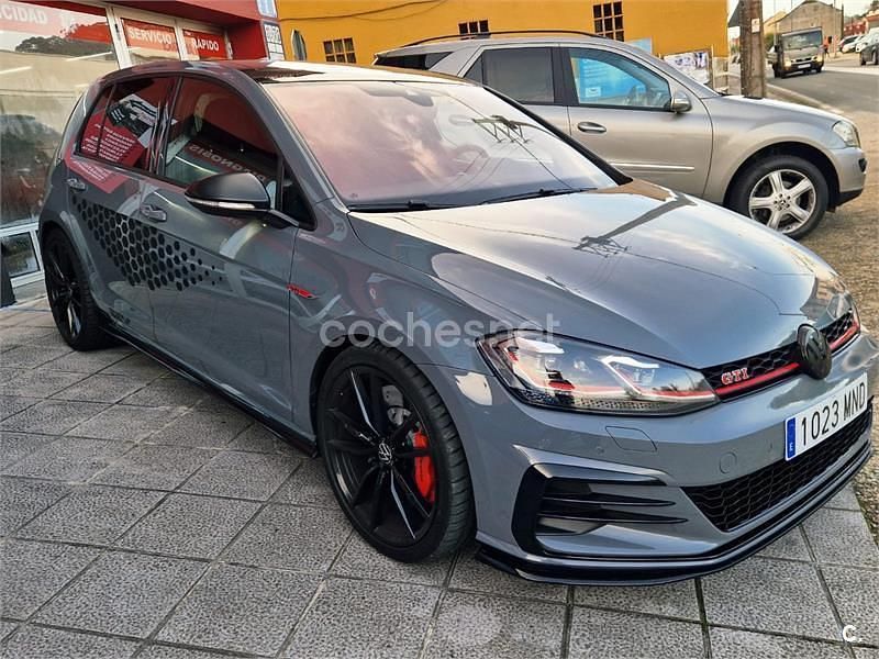 Usado VW Golf VII GTI 290 CV (213 kW) 2019 Gris / plata Berlina