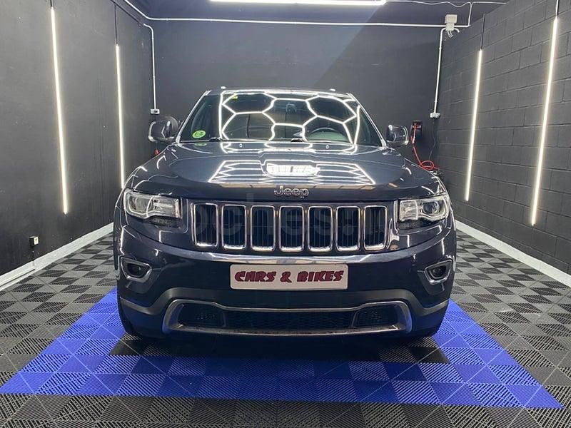 Usado Jeep Grand Cherokee Limited 250 CV (183 kW) 2015 Gris / plata SUV