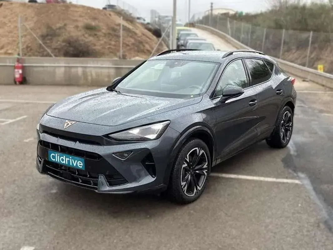 Usado Cupra Formentor 150 CV (110 kW) 2025 Gris SUV