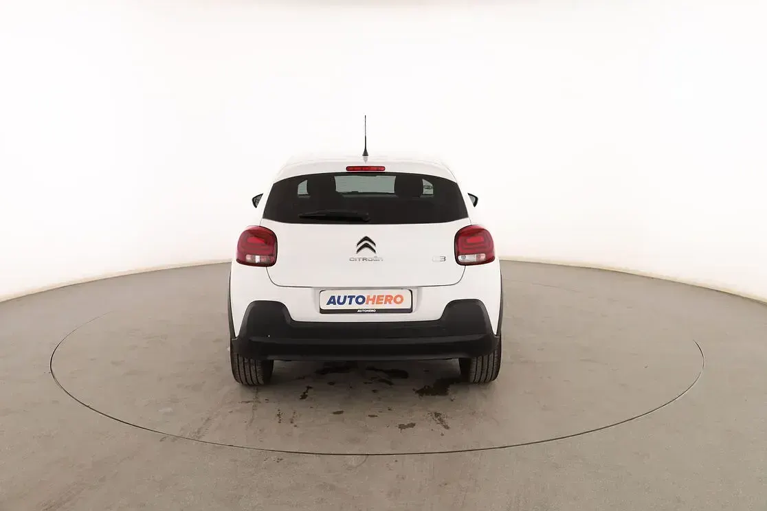 Usado Citroën C3 PureTech 110 CV (80 kW) 2024 Blanco Berlina