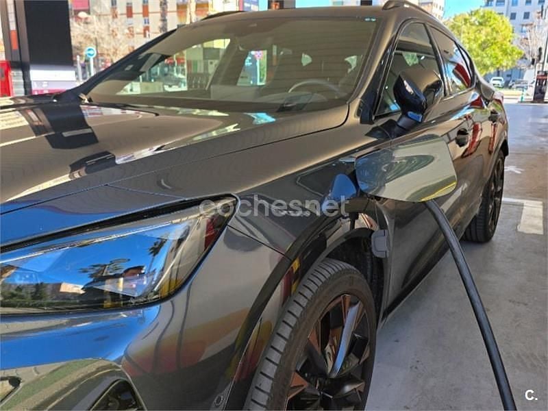 Usado Cupra Formentor VZ 272 CV (200 kW) 2025 Gris / plata SUV