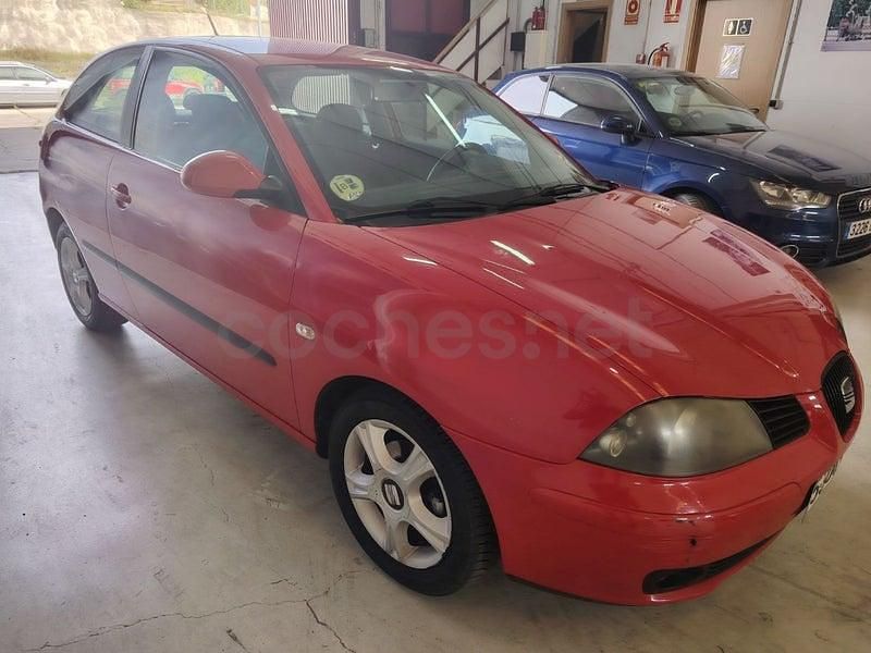 Usado Seat Ibiza Sport 64 HP (47 kW) 2005 Vermelho Citadino