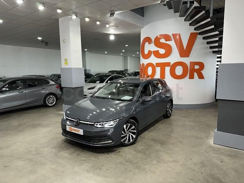 Usado VW Golf VIII 204 CV (150 kW) 2023 Gris / plata Berlina
