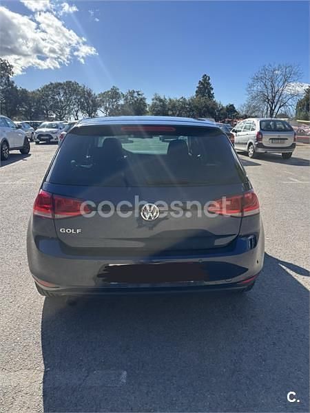 Usado VW Golf VII Advance 105 CV (77 kW) 2013 Azul Berlina