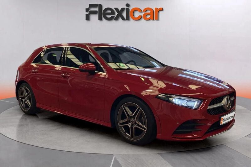 Rojo Usado 2019 Mercedes A180 AMG Berlina | 19.290 € (Precio justo) - Imagen 1/4