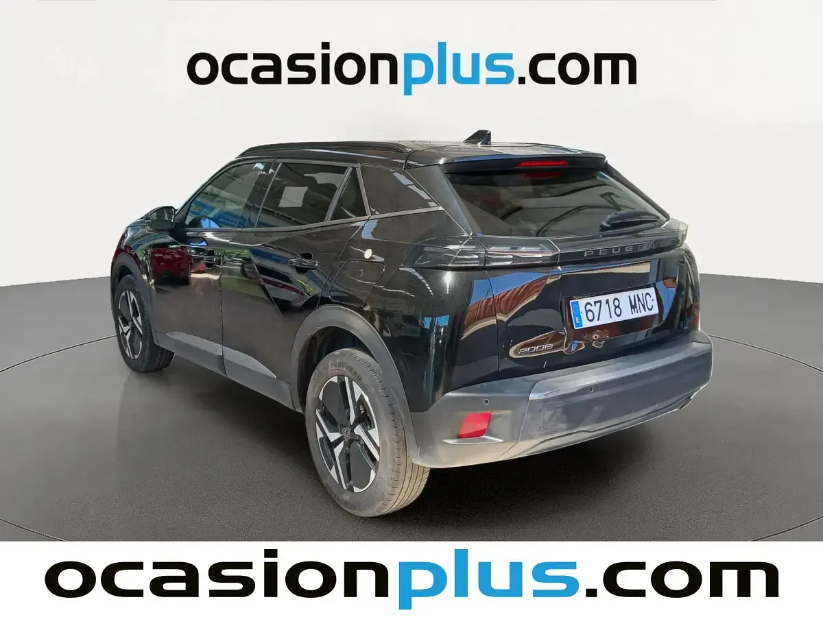 Usado Peugeot 2008 Allure 102 CV (75 kW) 2024 Negro SUV