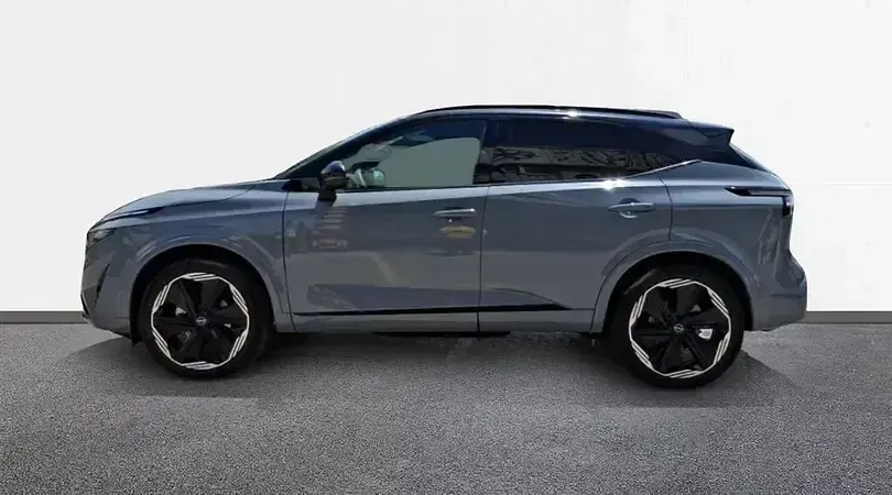 Usado Nissan Qashqai 158 CV (116 kW) 2024 Katana grey black metalizado SUV
