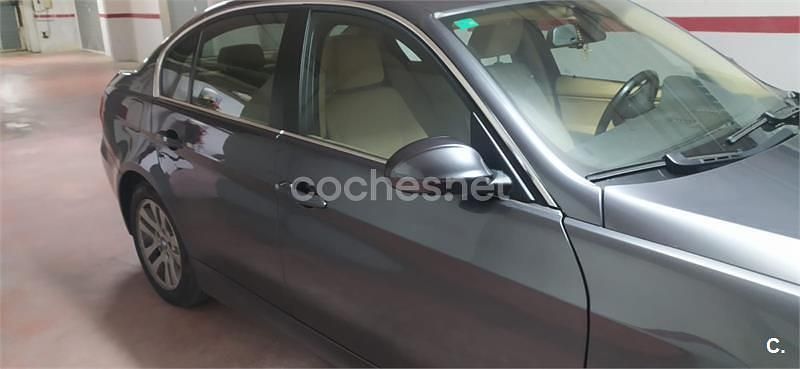 Usado BMW 320 163 CV (119 kW) 2006 Gris / plata Berlina
