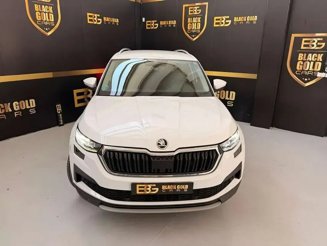 Usado Skoda Kodiaq Ambition 150 CV (110 kW) 2022 Blanco SUV