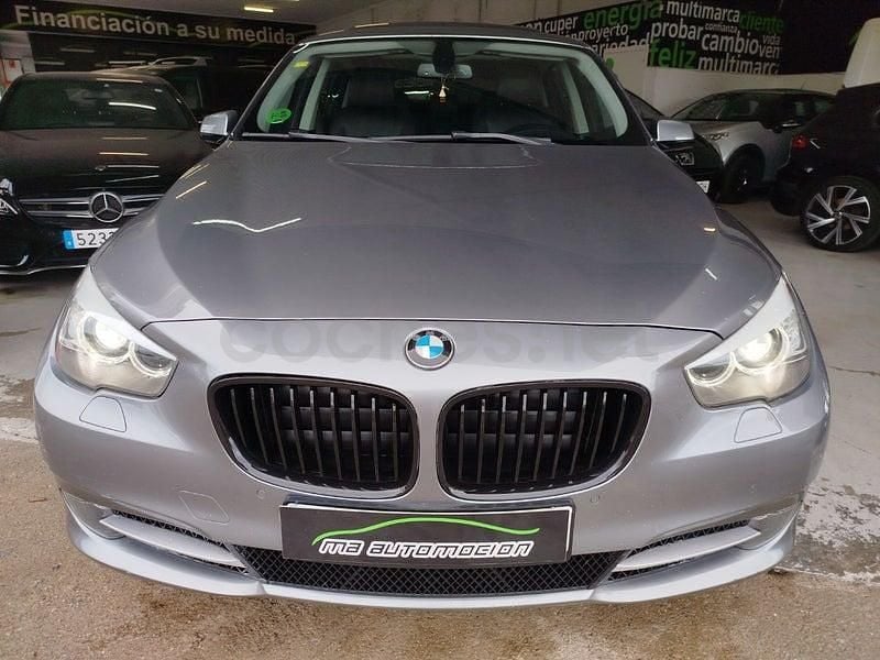 Usado BMW 530 Gran Turismo Comfort Edition 245 CV (180 kW) 2010 Gris / plata Berlina