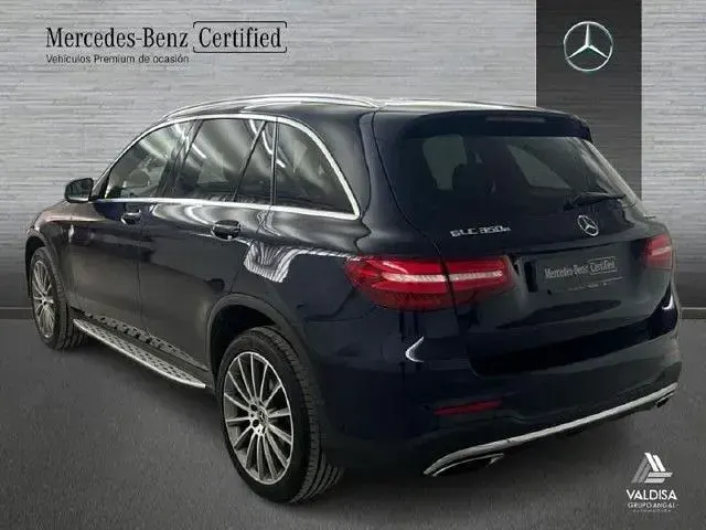 Usado Mercedes GLC350 320 CV (235 kW) 2018 Azul cavansita
