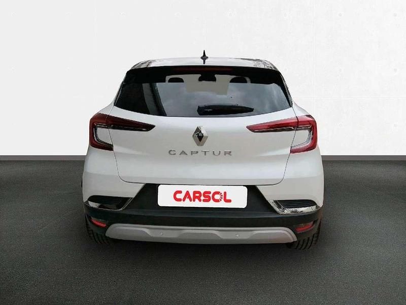 Usado Renault Captur Zen 143 CV (105 kW) 2023 Blanco SUV