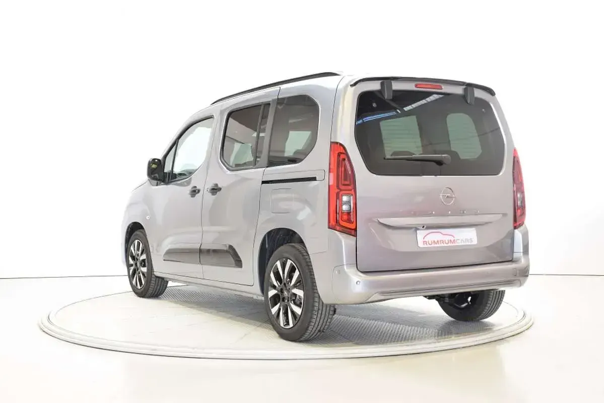 Nuevo Opel Combo S 131 CV (96 kW) 2026 Gris Monovolumen