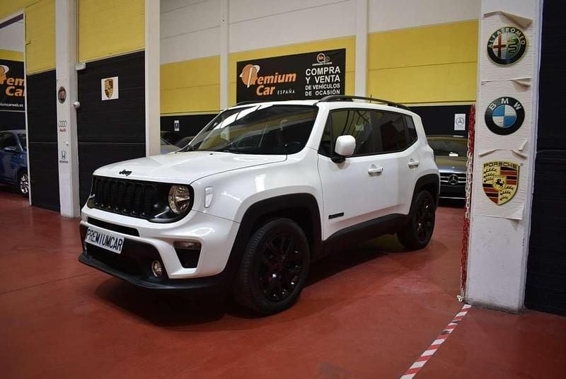 Usado Jeep Renegade Night Eagle 120 CV (88 kW) 2019 Blanco SUV