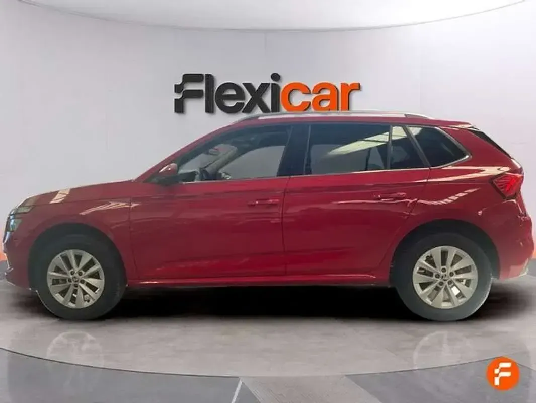 Usado Skoda Kamiq Selection 116 CV (85 kW) 2024 Rojo SUV