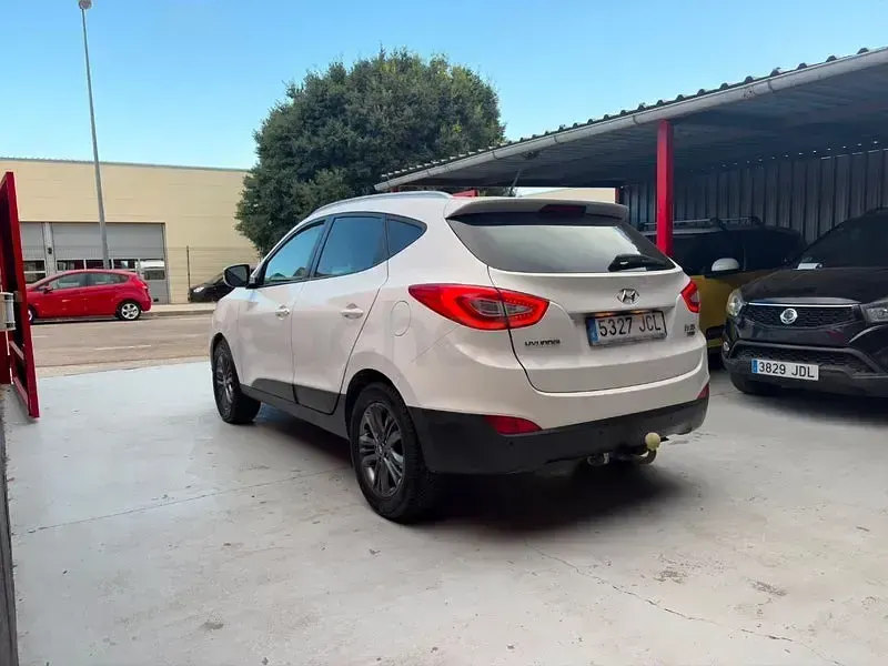 Usado Hyundai ix35 115 CV (84 kW) 2015 Blanco SUV