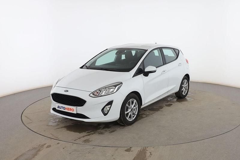 Blanco Usado 2018 Ford Fiesta Trend Utilitario | 9399 € (Precio justo) - Imagen 1/3