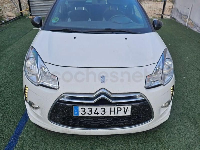 Begagnad Citroën DS3 82 HK (60 kW) 2013 Vit Sedan