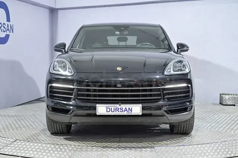 Usado Porsche Cayenne Platinum Edition 462 CV (339 kW) 2023 Negro SUV